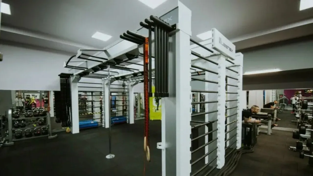 Queenax installation – Łódź, Poland
