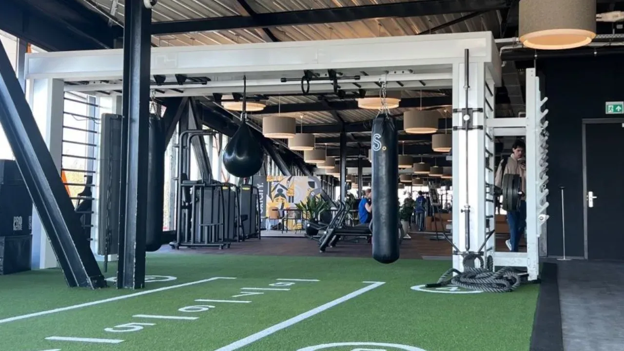 Queenax installation – Amersfoort, Netherlands