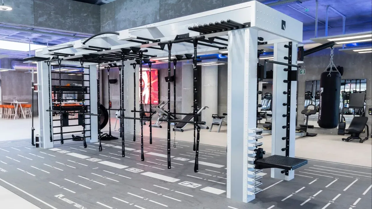 Queenax installation – Palma de Mallorca, Spain